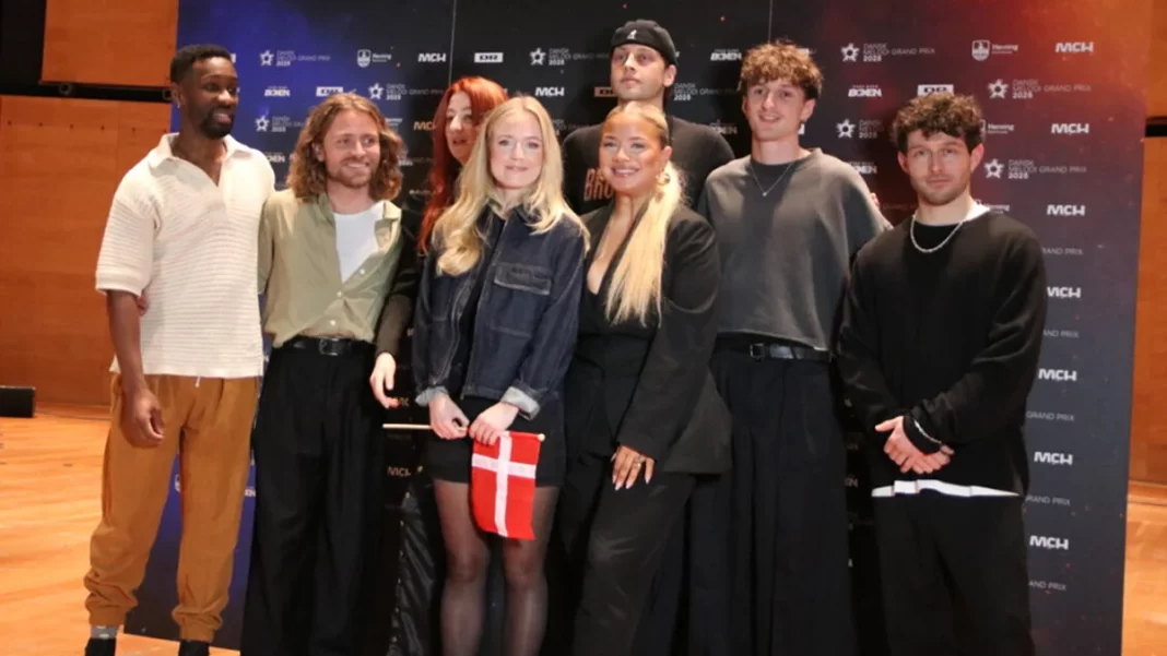 De 8 deltagere i Dansk Melodi Grand Prix 2028 præsenteret på pressemøde i DR.